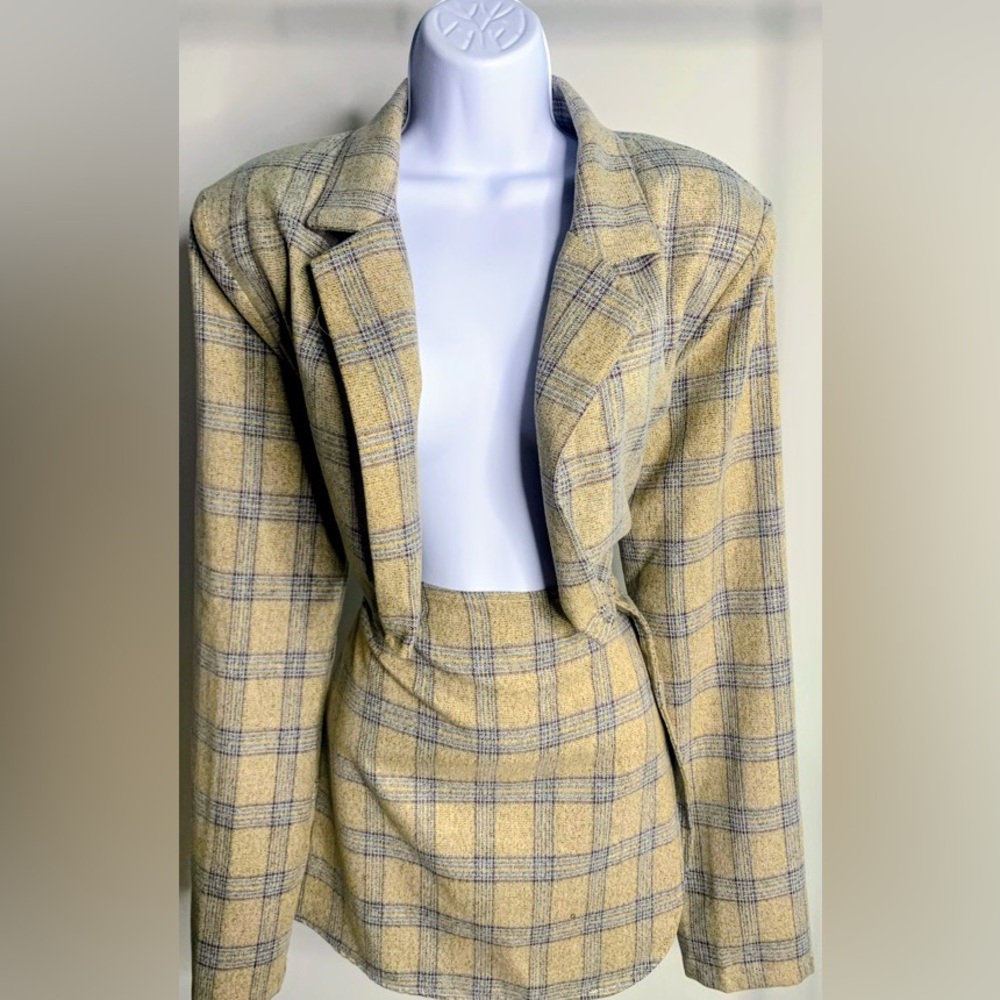 Plaid Tan Women's Jacket